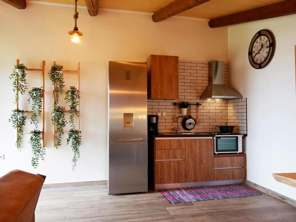 Loft By The Sea-Agios Nikolaos-Lefkada Appartement Agios Nikolaos  Buitenkant foto